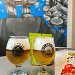 The Villa & Barrel Lounge - 