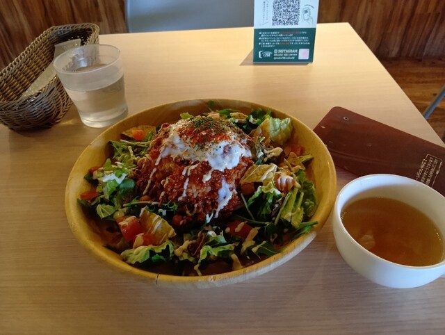 #702 CAFE&DINER Nanba Parks Ten