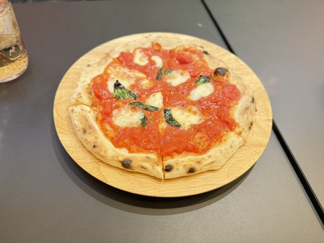 PIZZA＆Burrata Vespa Nagoya Sakae