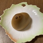 ひよ子本舗吉野堂 - 料理写真:名菓 ひよ子 146円なり