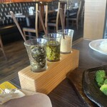 PUB LOUNGE EMERALD - 