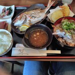 うまいもん酒場日向 - 