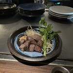 293914803 - 黒毛和牛サイコロステーキ