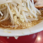 ラーメン二郎 - ニンニク少し