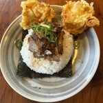 中華そば 八平 - 肉おにぎり・かしわ天