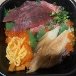 丼丸 みや - 料理写真: