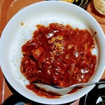 OB倶楽部 - 令和7年4月 ランチタイム(11:30〜13:00)
                                日替わりランチ 税込700円
                                ハヤシライス、一口カツ、小鉢3種、みそ汁、漬けもの