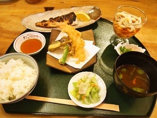 Wabisutorokatsura - 焼き魚御膳