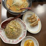 餃子の王将 太閤通店 - 