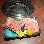 焼肉きたじま - 牛タン塩の厚切りと和牛のコウネです(o^^o)