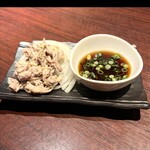 焼肉きたじま - 湯通しした和鶏をあっさりとポン酢で頂きます(o^^o)