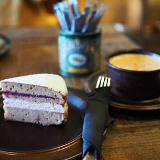 ガム アンド ザ ティールーム_0