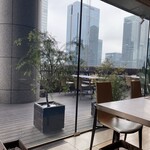 ポム・ダダン - 