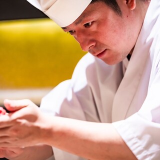 大将の技が光る、和と洋が融合した多彩なコース料理でおもてなし