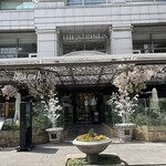 ザ ストリングス表参道 - 