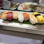 立鮨葵 - 赤貝、鮪、帆立、烏賊、サーモン、海老、玉子