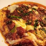 シェガーノ - 鶏ムネ肉のスカロッピーネ、プッタネスカソース