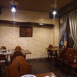 トルーヴィル - 内観