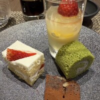 New American Grill “KANADE TERRACE” - 