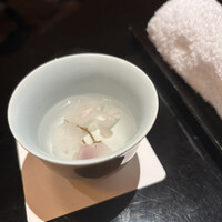 九段下 寿白 - 桜茶