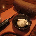 Outback Steak House - パンがハマる美味しさ