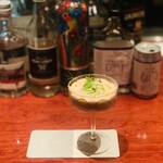 BAROSSA cocktailier - ② デニッシュメアリ（デンマーク風ブラッディメアリ）：自家製アクアビット（ジン？）ドロップ