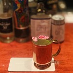 BAROSSA cocktailier - ① 蕗の薹のモスコミュール：自家製ウォッカ