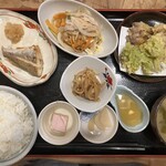 和楽亭 澤 - 日替わり3点盛り定食　1,000円