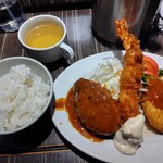 グリル洋食サシャ - 