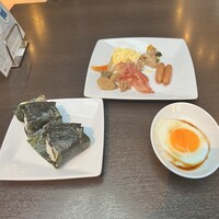 リュクス ダイニング ハプナ - 