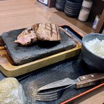 感動の肉と米 大宮駅すずらん通り店 - 