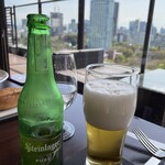 ワカヌイ グリル ダイニング バー 東京 - ニュージーランドビール