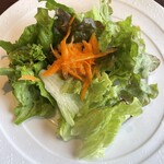 ワカヌイ グリル ダイニング バー 東京 - ワカヌイサラダ