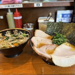 ラーメン 末廣家 - 