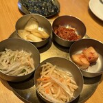 焼肉 韓国料理 コラボ･マンジョッオヒャンジョッパル･ソベッチャのカンジャンケジャン 天神大名 - 