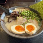 とんこつラーメン 一兆 - 