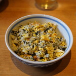 捏製作所 - 成清海苔とちりめんじゃこの焼き飯