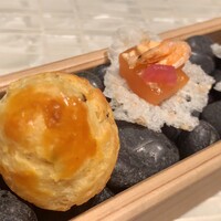 ベージュ アラン・デュカス 東京 - 
