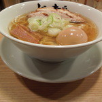 らーめんどんぶりの下にもお皿