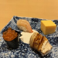 寿司上野坂 - 