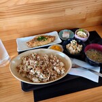 GOHAN-YA あたしんち - お任せ納豆ランチ