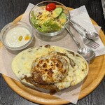 カフェ・ラフィーネ - カレーハンバーグドリア