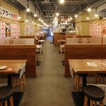 新時代 - 店内全体