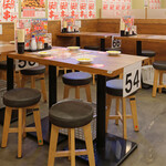 新時代 - テーブル席