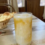 パキスタンレストラン&ハラールフード - マンゴーラッシー