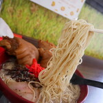 コラーゲン豚骨ラーメンとこ豚平和園 - 