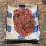 鳥ざん - 梅肉クラゲ　　　220円(税込)