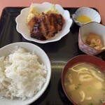 浜屋 - 料理写真:本日の日替わり定食620円は チキンカツ定食