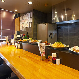 女性のお一人様も歓迎！ちょい飲みにも最適な落ち着きのある空間