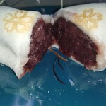 松屋長春 - 羽二重餅断面